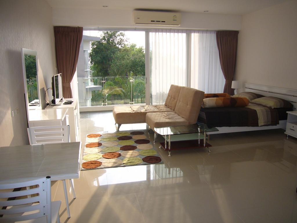 Chic Condominium Unit A303, A306, A307, A308, A406 Karon Exterior foto