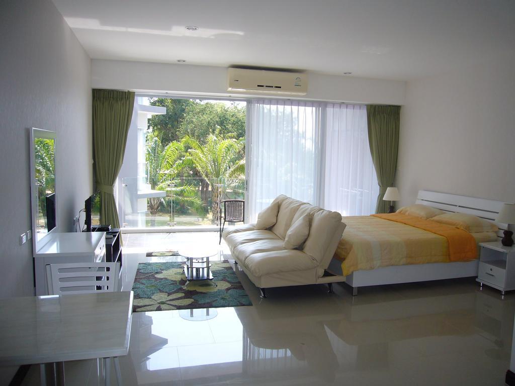 Chic Condominium Unit A303, A306, A307, A308, A406 Karon Exterior foto